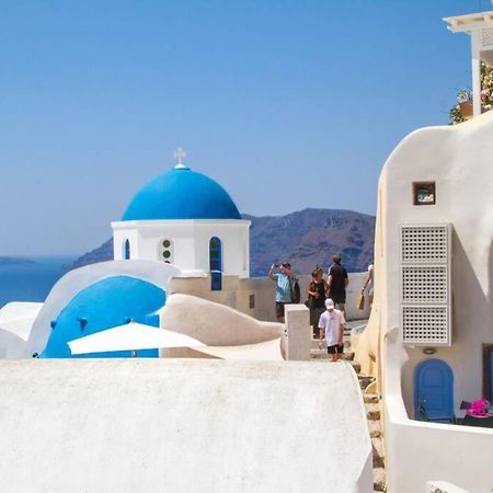 Twin Cave House Villa Oia  Exterior photo